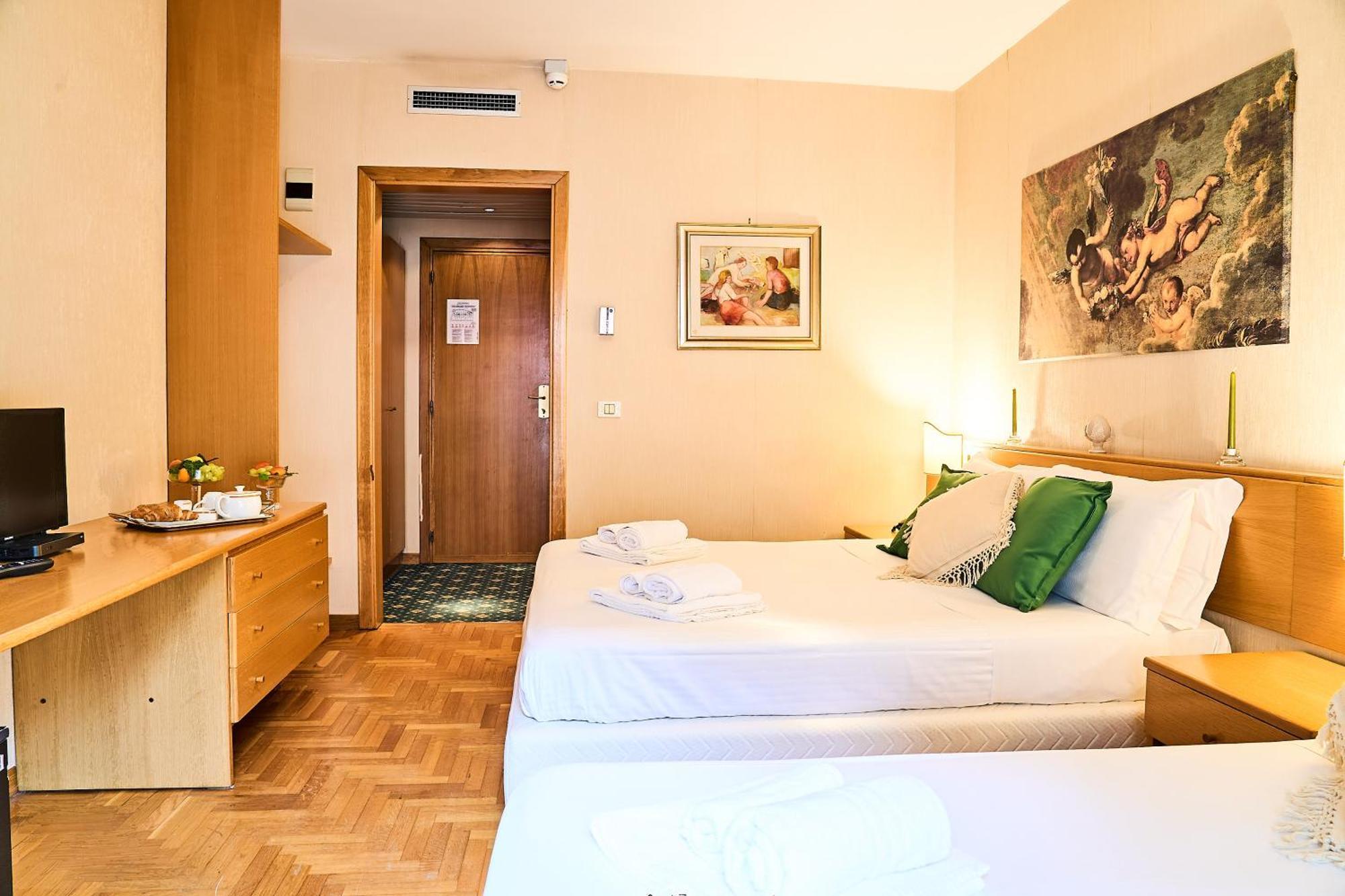Hotel Camigliatello カミリアテッロ・シラーノ エクステリア 写真