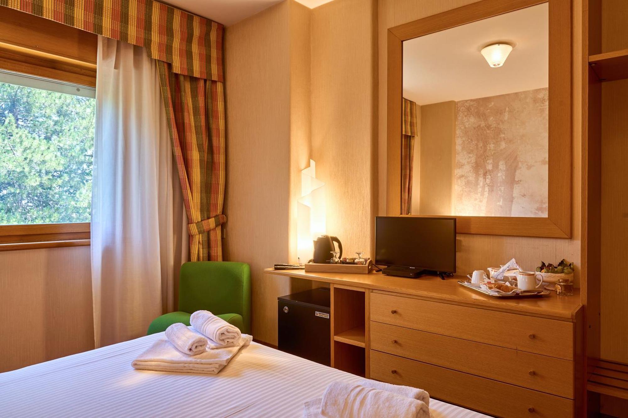 Hotel Camigliatello カミリアテッロ・シラーノ エクステリア 写真